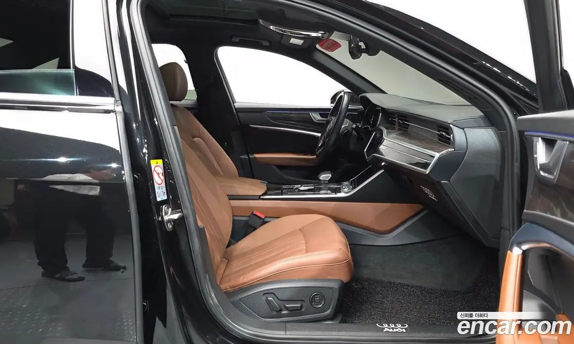 Audi A6 2020 2.0 автомат (гидро), фото 15 Audi A6 2020 2.0 автомат (гидро), фото 15