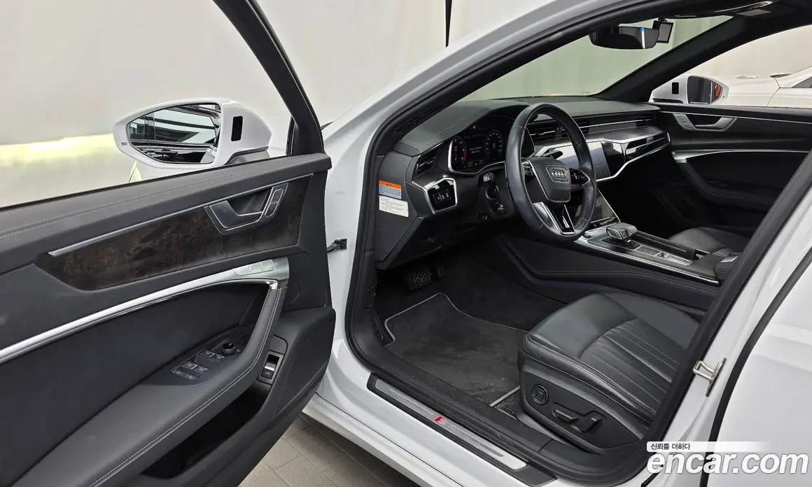 Audi A6 2021 3.0 автомат (гидро), фото 13 Audi A6 2021 3.0 автомат (гидро), фото 13