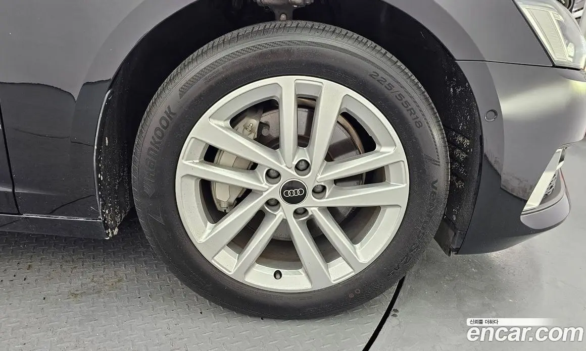Audi A6 2023 2.0 автомат (гидро), фото 5 Audi A6 2023 2.0 автомат (гидро), фото 5