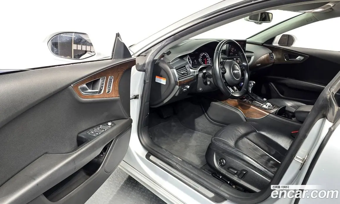 Audi A7 2015 3.0 автомат (гидро), фото 10 Audi A7 2015 3.0 автомат (гидро), фото 10