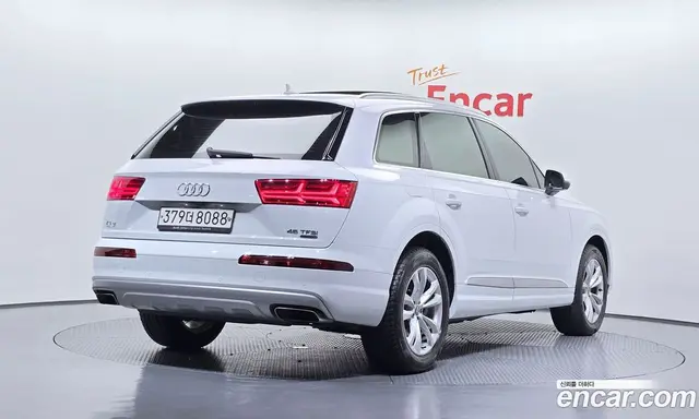 Audi Q7 2019 2.0 автомат (гидро), миниатюра 2 Audi Q7 2019 2.0 автомат (гидро), миниатюра 2