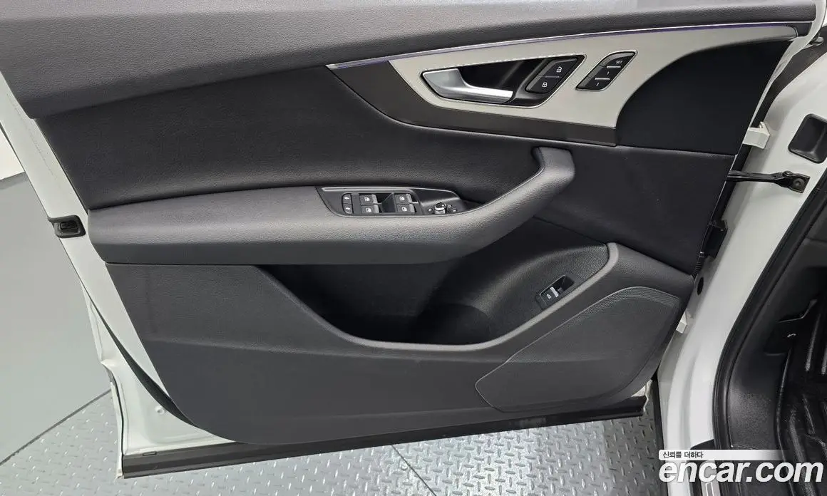 Audi Q7 2019 2.0 автомат (гидро), фото 14 Audi Q7 2019 2.0 автомат (гидро), фото 14