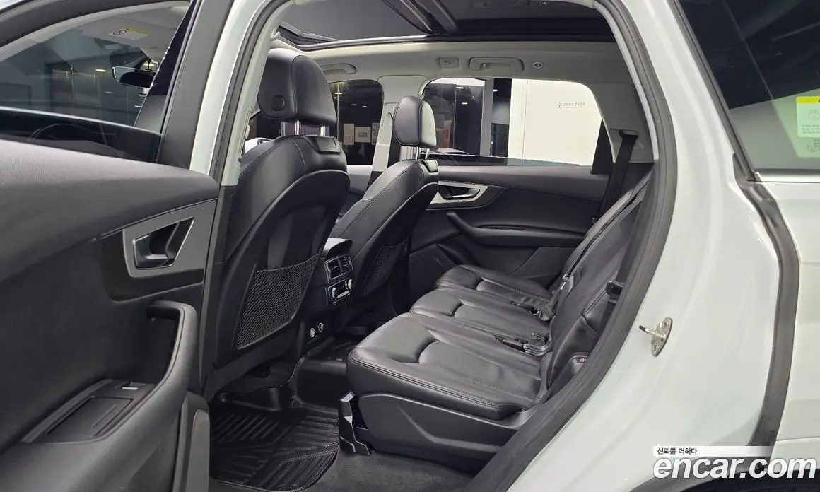 Audi Q7 2019 2.0 автомат (гидро), фото 16 Audi Q7 2019 2.0 автомат (гидро), фото 16
