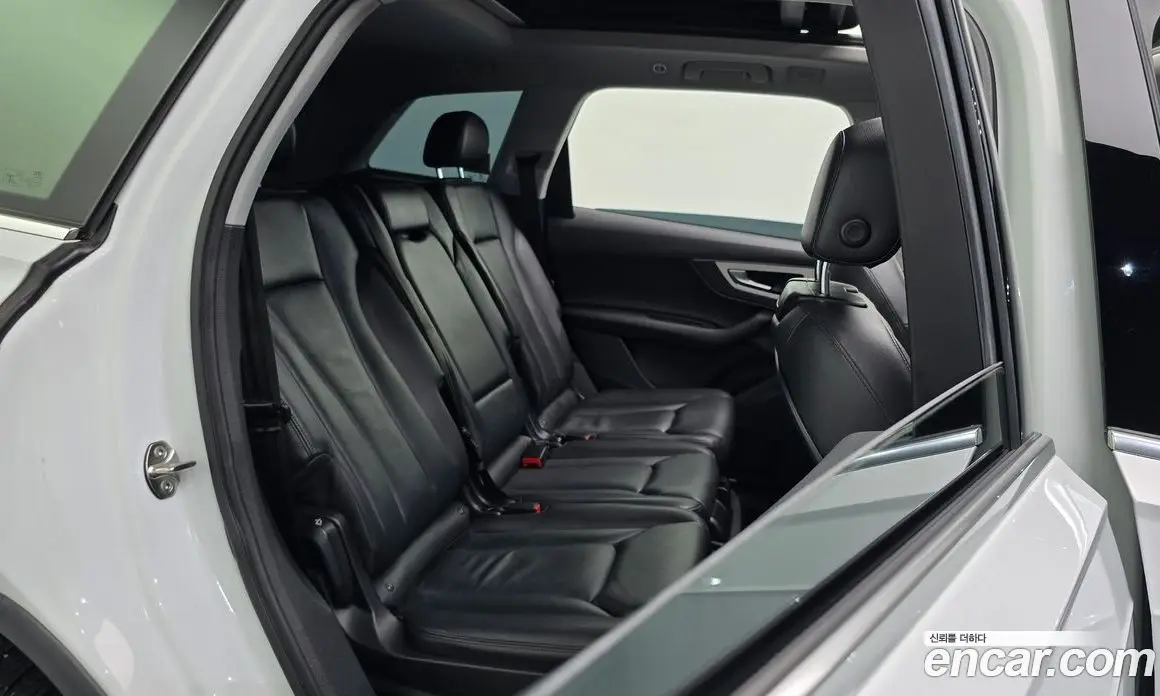 Audi Q7 2019 2.0 автомат (гидро), фото 18 Audi Q7 2019 2.0 автомат (гидро), фото 18
