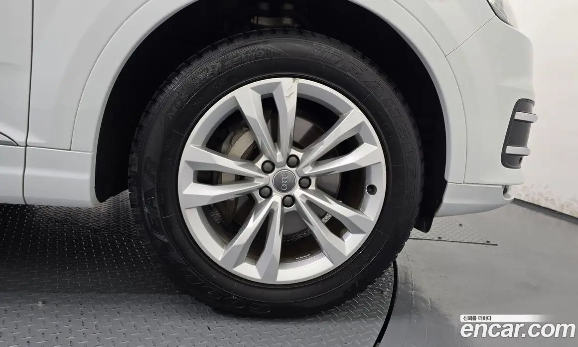 Audi Q7 2019 2.0 автомат (гидро), фото 7 Audi Q7 2019 2.0 автомат (гидро), фото 7