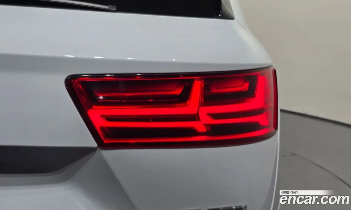 Audi Q7 2019 2.0 автомат (гидро), фото 9 Audi Q7 2019 2.0 автомат (гидро), фото 9