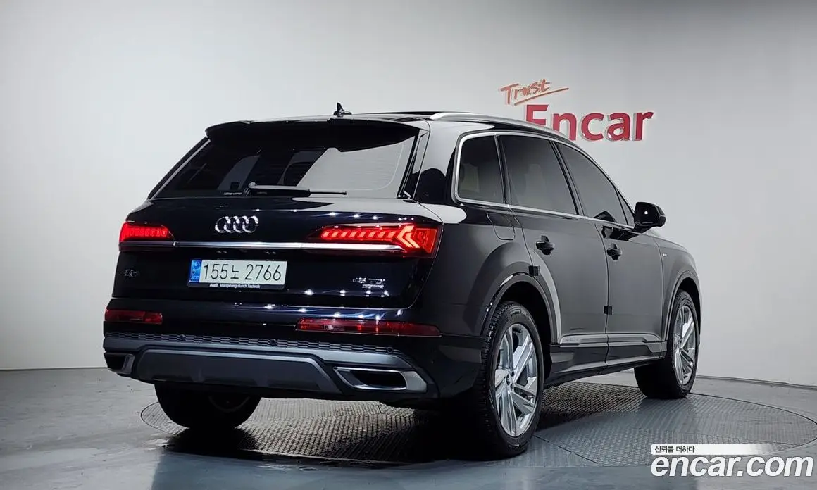 Audi Q7 2021 3.0 автомат (гидро), фото 2 Audi Q7 2021 3.0 автомат (гидро), фото 2