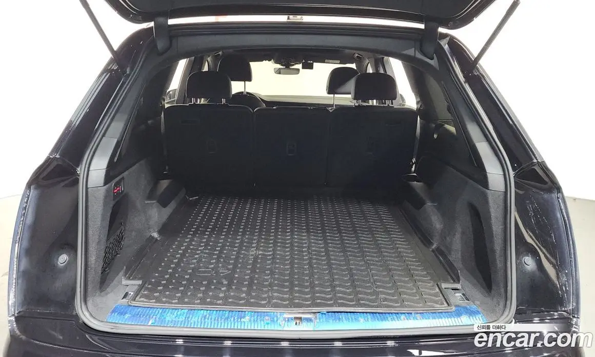Audi Q7 2021 3.0 автомат (гидро), фото 20 Audi Q7 2021 3.0 автомат (гидро), фото 20