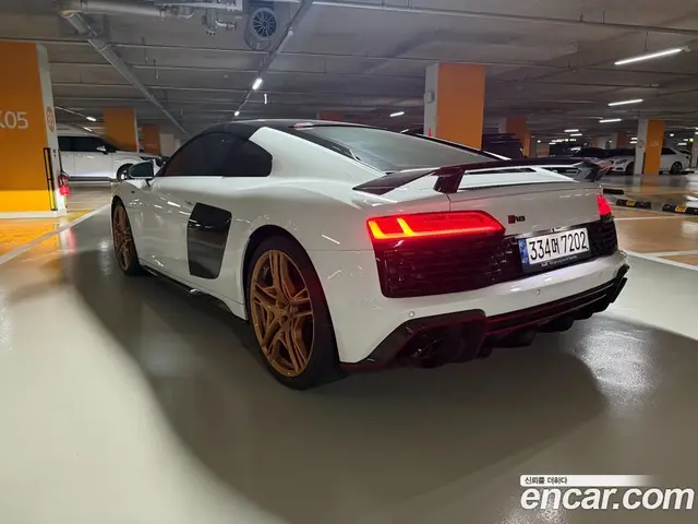 Audi R8 2021 5.2 автомат (гидро), миниатюра 2
