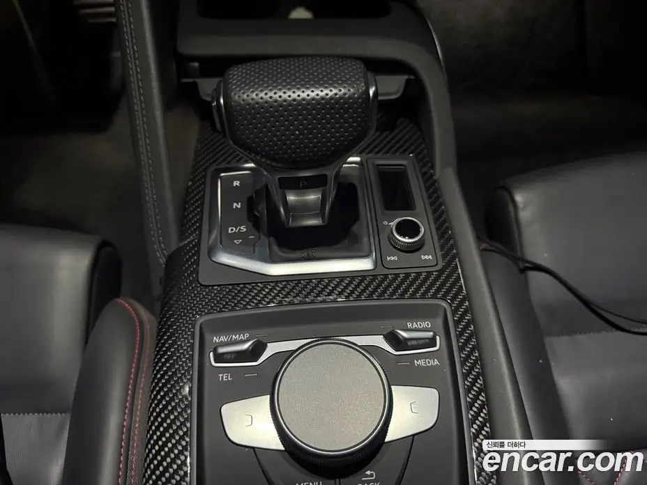 Audi R8 2021 5.2 автомат (гидро), фото 18