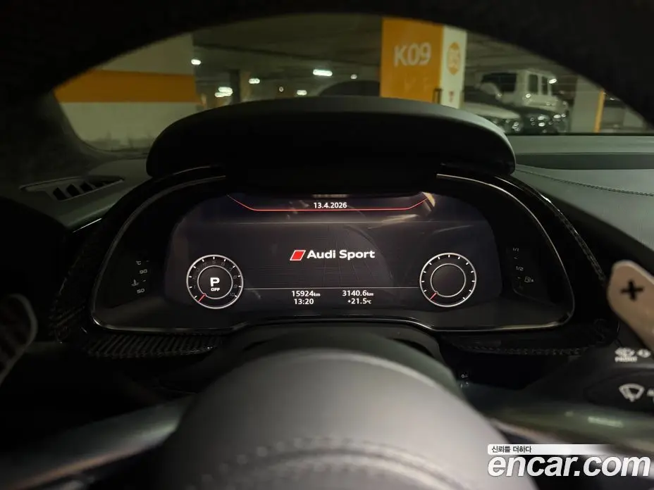 Audi R8 2021 5.2 автомат (гидро), фото 8