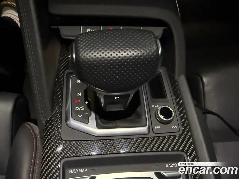 Audi R8 2021 5.2 автомат (гидро), фото 9