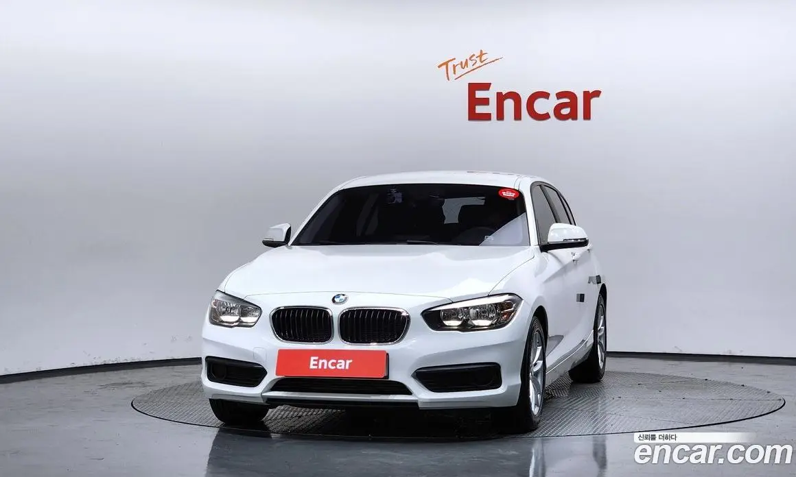 BMW 1 серия 2017 2.0 автомат (гидро), фото 3 BMW 1 серия 2017 2.0 автомат (гидро), фото 3