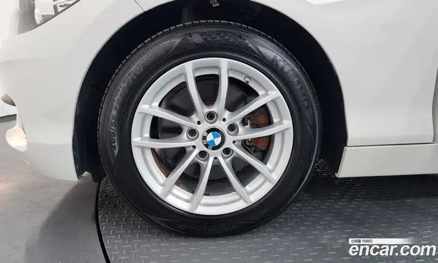 BMW 1 серия 2017 2.0 автомат (гидро), миниатюра 5 BMW 1 серия 2017 2.0 автомат (гидро), миниатюра 5