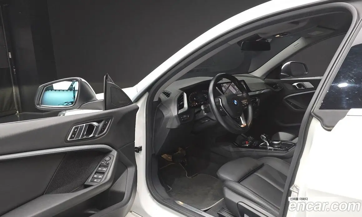 BMW 2 серия 2023 2.0 автомат (гидро), фото 13 BMW 2 серия 2023 2.0 автомат (гидро), фото 13