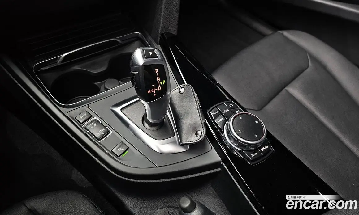 BMW 3 серия 2016 2.0 автомат (гидро), фото 11 BMW 3 серия 2016 2.0 автомат (гидро), фото 11