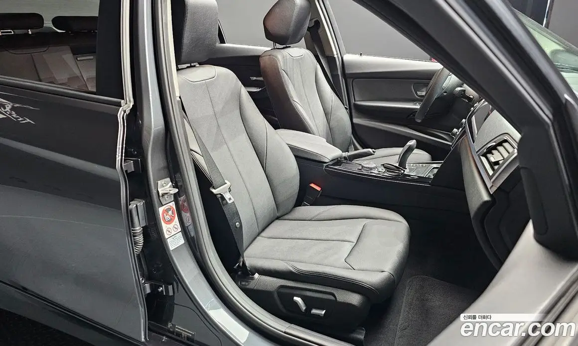 BMW 3 серия 2016 2.0 автомат (гидро), фото 17 BMW 3 серия 2016 2.0 автомат (гидро), фото 17