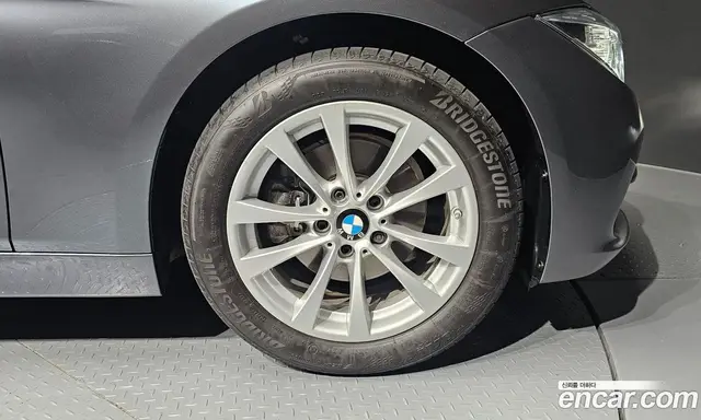 BMW 3 серия 2016 2.0 автомат (гидро), миниатюра 6 BMW 3 серия 2016 2.0 автомат (гидро), миниатюра 6