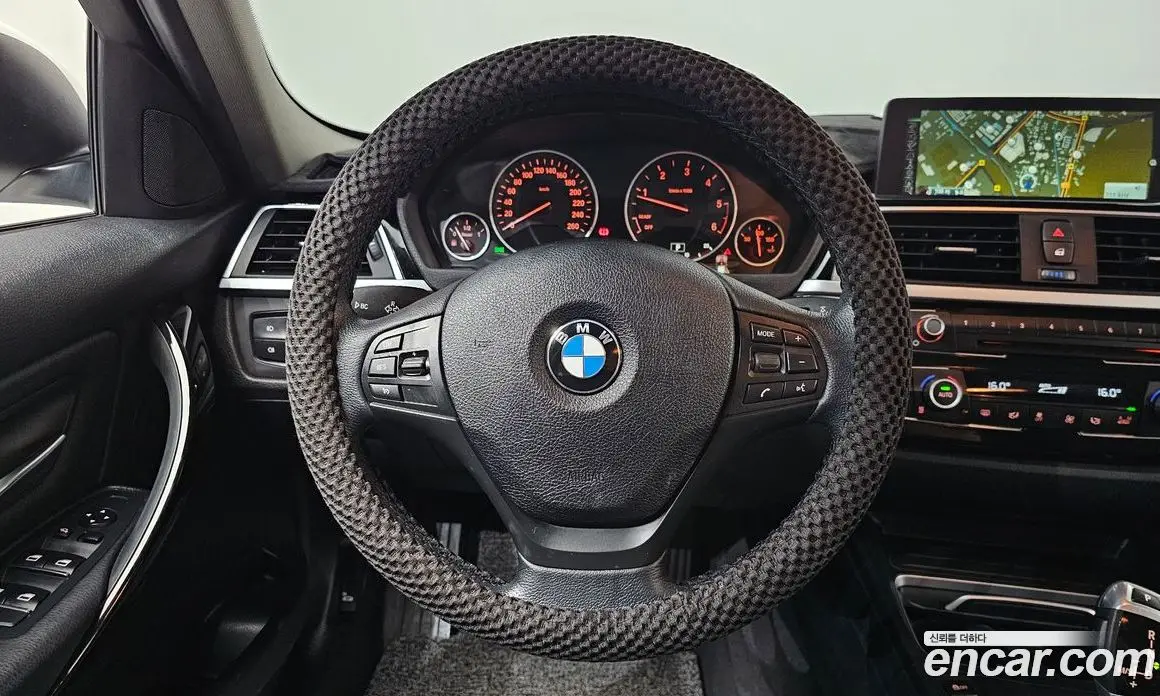 BMW 3 серия 2016 2.0 автомат (гидро), фото 12 BMW 3 серия 2016 2.0 автомат (гидро), фото 12