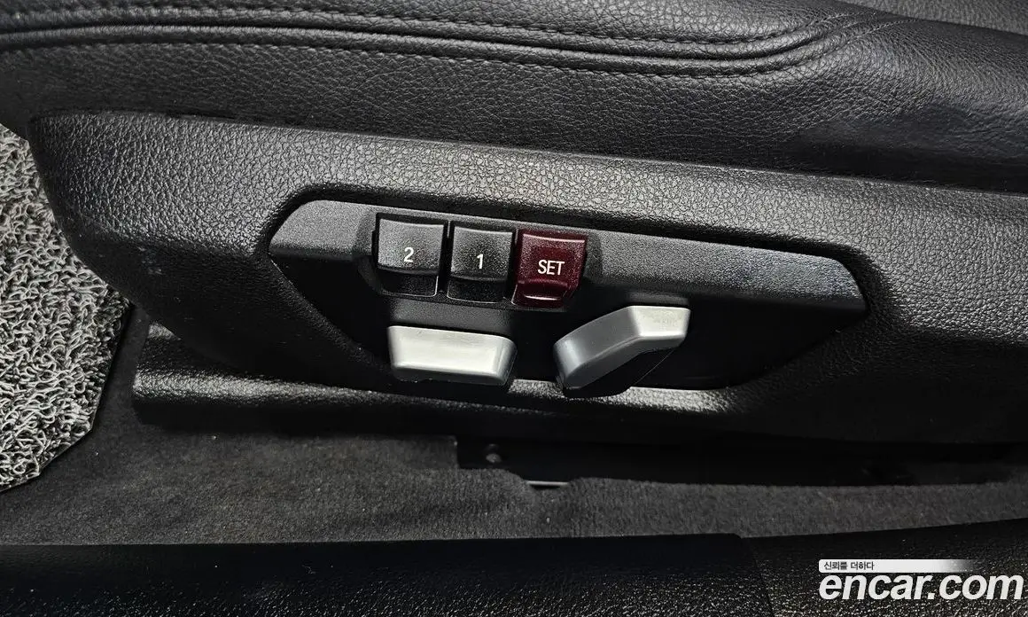 BMW 3 серия 2016 2.0 автомат (гидро), фото 16 BMW 3 серия 2016 2.0 автомат (гидро), фото 16