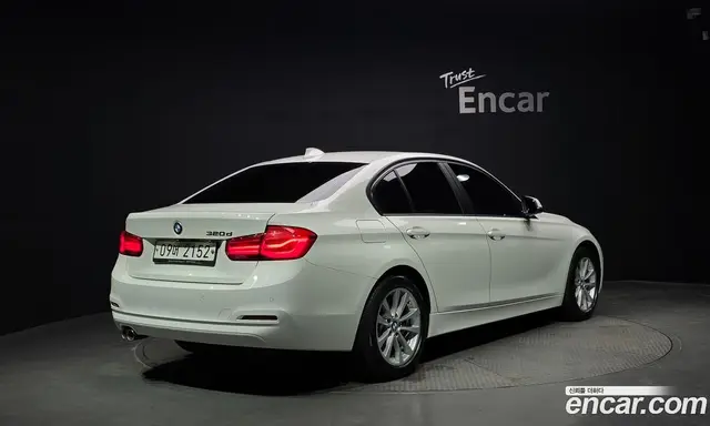 BMW 3 серия 2018 2.0 автомат (гидро), миниатюра 2