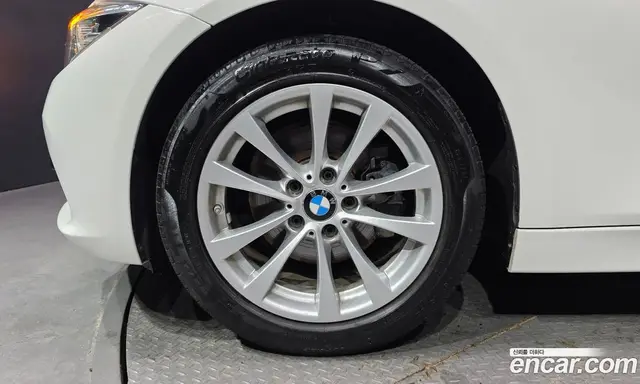 BMW 3 серия 2018 2.0 автомат (гидро), миниатюра 5