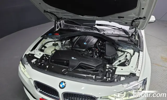 BMW 3 серия 2018 2.0 автомат (гидро), миниатюра 6