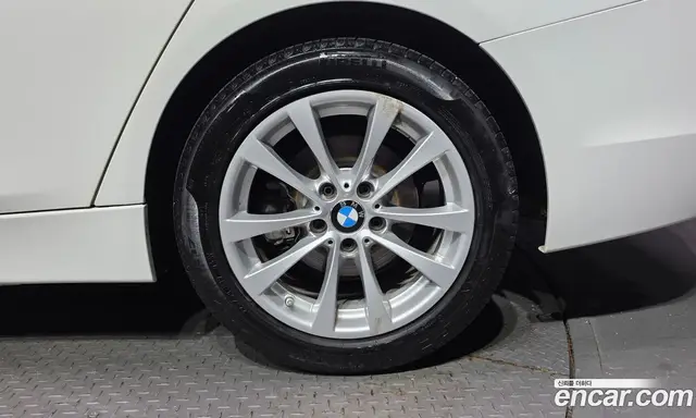 BMW 3 серия 2018 2.0 автомат (гидро), миниатюра 7