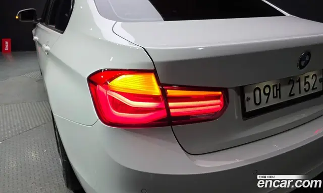 BMW 3 серия 2018 2.0 автомат (гидро), миниатюра 9