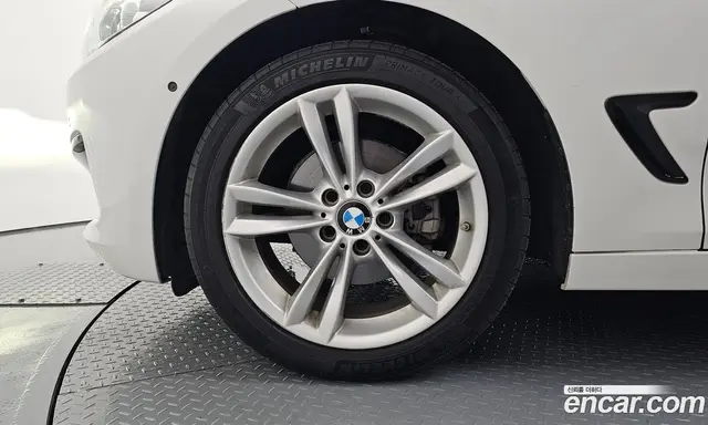 BMW 3 серия 2019 2.0 автомат (гидро), миниатюра 5 BMW 3 серия 2019 2.0 автомат (гидро), миниатюра 5