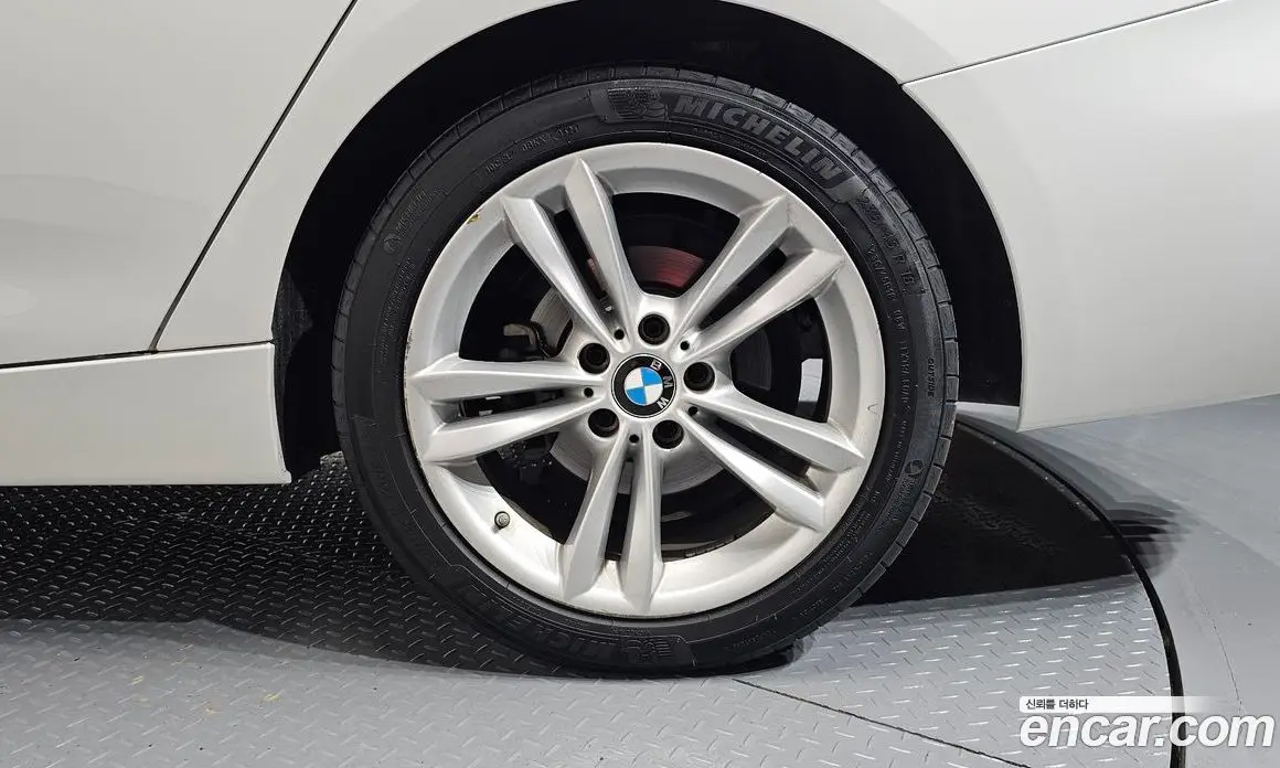 BMW 3 серия 2019 2.0 автомат (гидро), фото 7 BMW 3 серия 2019 2.0 автомат (гидро), фото 7