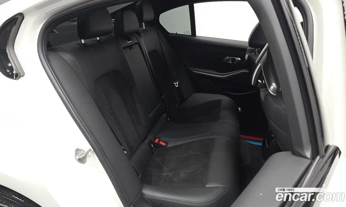 BMW 3 серия 2021 2.0 автомат (гидро), фото 17 BMW 3 серия 2021 2.0 автомат (гидро), фото 17