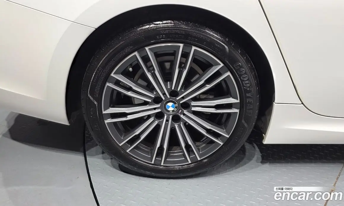 BMW 3 серия 2021 2.0 автомат (гидро), фото 5 BMW 3 серия 2021 2.0 автомат (гидро), фото 5
