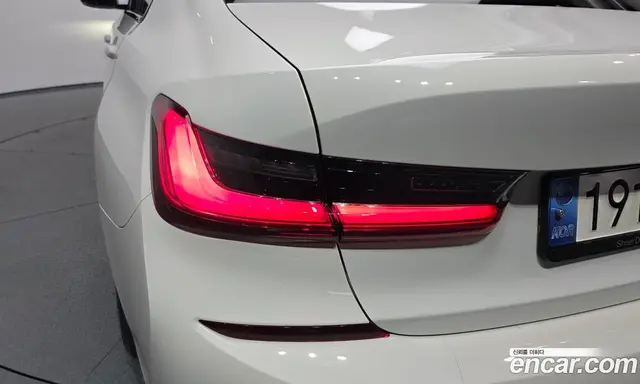 BMW 3 серия 2021 2.0 автомат (гидро), миниатюра 9 BMW 3 серия 2021 2.0 автомат (гидро), миниатюра 9