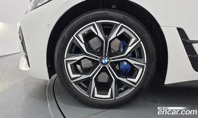 BMW 4 серия 2024 2.0 автомат (гидро), миниатюра 5
