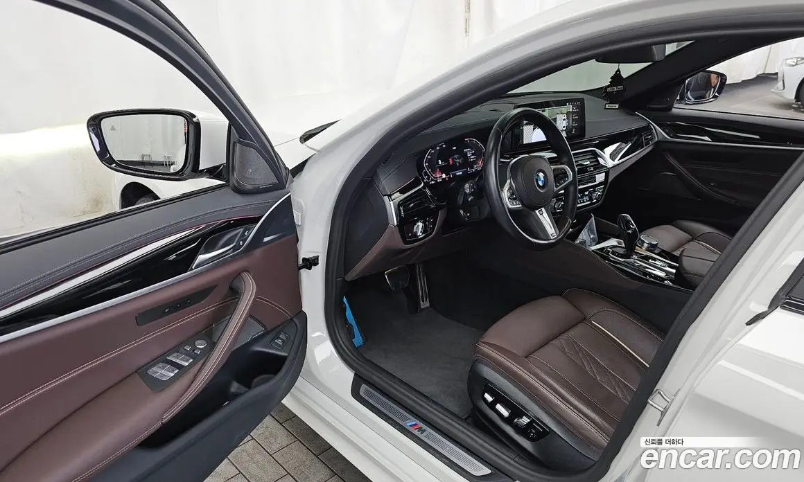 BMW 5 серия 2023 2.0 автомат (гидро), фото 13 BMW 5 серия 2023 2.0 автомат (гидро), фото 13
