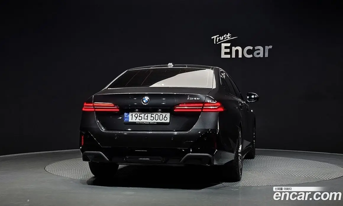 BMW 5 серия 2024 2.0 автомат (гидро), фото 4