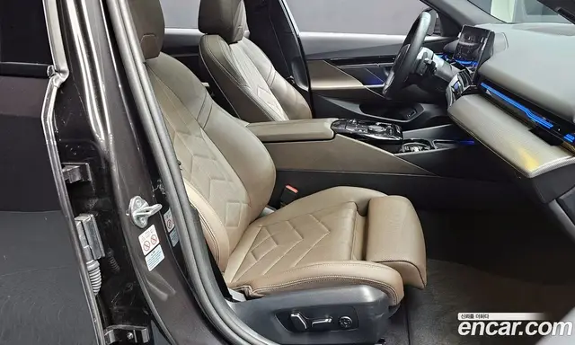 BMW 5 серия 2024 2.0 автомат (гидро), миниатюра 10