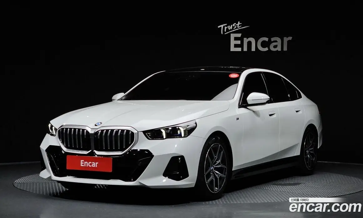 BMW 5 серия 2025 2.0 автомат (гидро), фото 1 BMW 5 серия 2025 2.0 автомат (гидро), фото 1