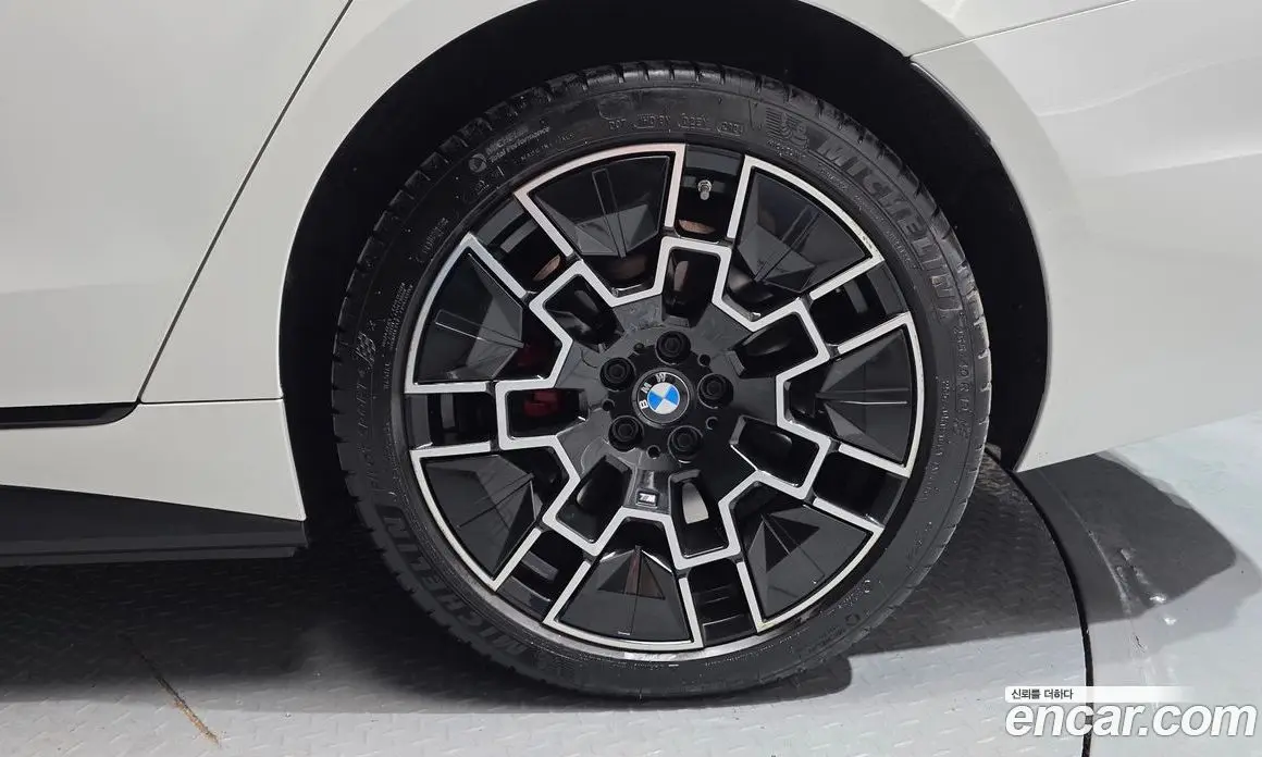 BMW i4 2025 0.2 автомат (гидро), фото 7 BMW i4 2025 0.2 автомат (гидро), фото 7