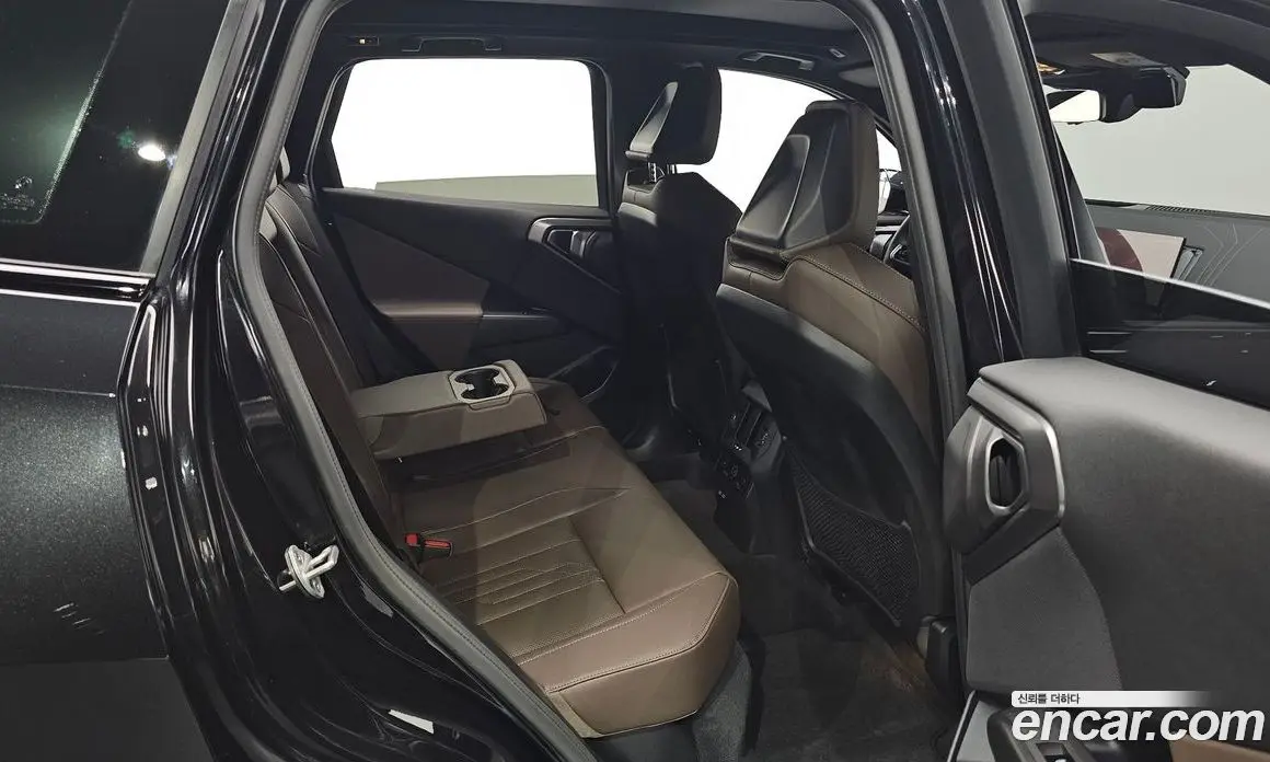 BMW X3 2025 2.0 автомат (гидро), фото 16 BMW X3 2025 2.0 автомат (гидро), фото 16