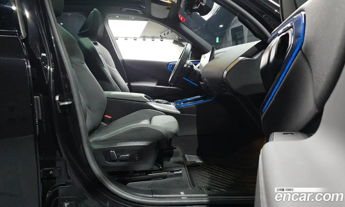 BMW X3 2025 2.0 автомат (гидро), фото 16 BMW X3 2025 2.0 автомат (гидро), фото 16