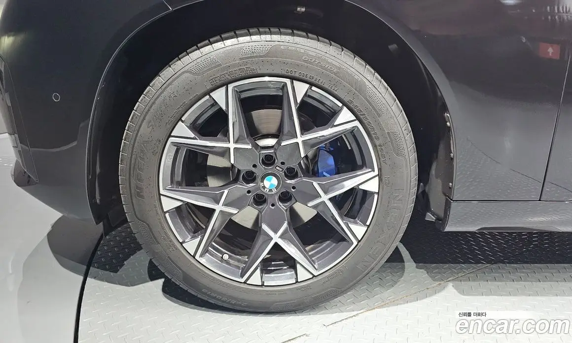 BMW X3 2025 2.0 автомат (гидро), фото 5 BMW X3 2025 2.0 автомат (гидро), фото 5