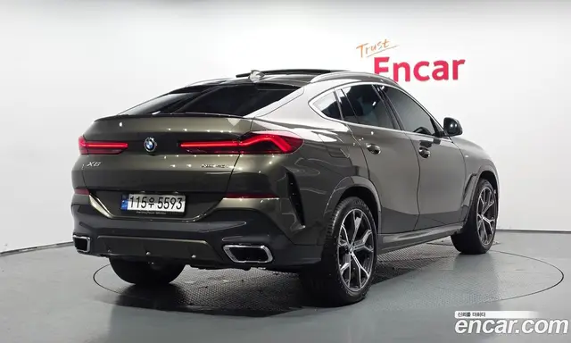 BMW X6 2022 3.0 автомат (гидро), миниатюра 2