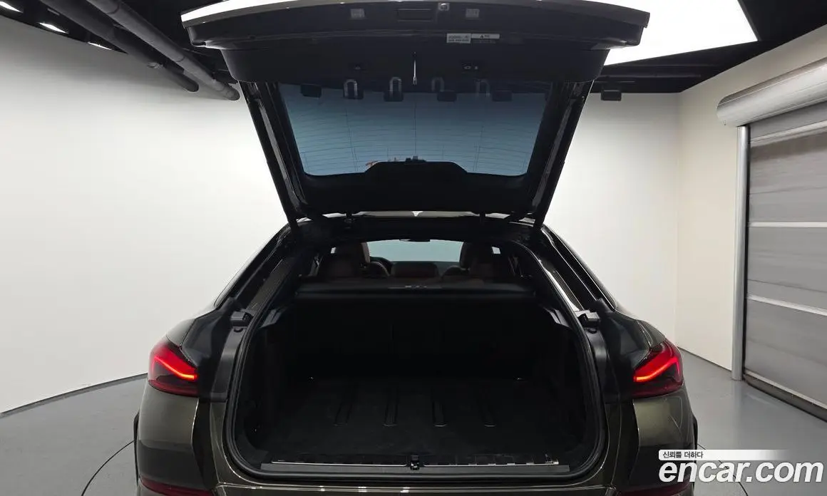 BMW X6 2022 3.0 автомат (гидро), фото 20