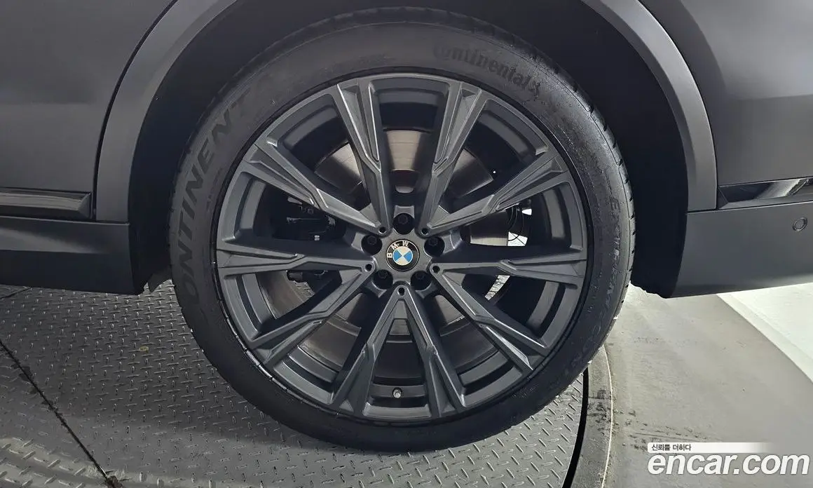 BMW X7 2021 4.4 автомат (гидро), фото 5 BMW X7 2021 4.4 автомат (гидро), фото 5