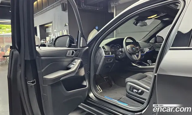 BMW X7 2021 4.4 автомат (гидро), миниатюра 10 BMW X7 2021 4.4 автомат (гидро), миниатюра 10