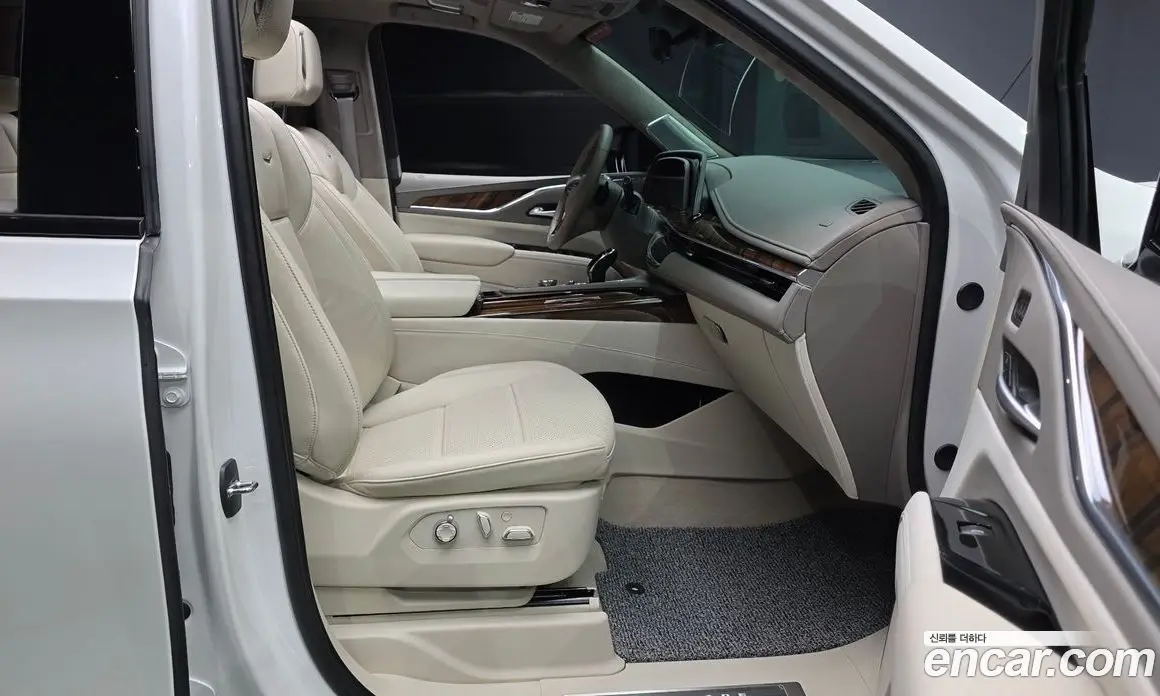Cadillac Escalade 2024 6.2 автомат (гидро), фото 16 Cadillac Escalade 2024 6.2 автомат (гидро), фото 16
