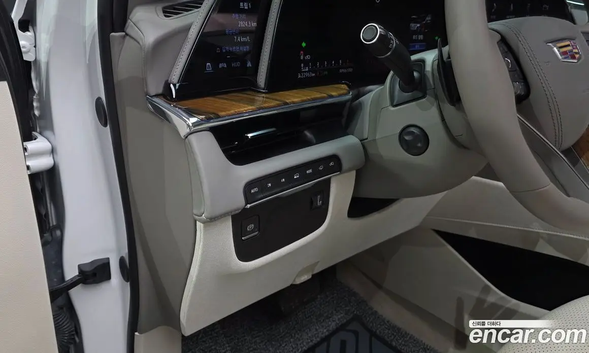 Cadillac Escalade 2024 6.2 автомат (гидро), фото 30 Cadillac Escalade 2024 6.2 автомат (гидро), фото 30