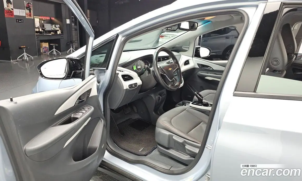 Chevrolet Bolt EV 2018 0.2 автомат (гидро), фото 13 Chevrolet Bolt EV 2018 0.2 автомат (гидро), фото 13